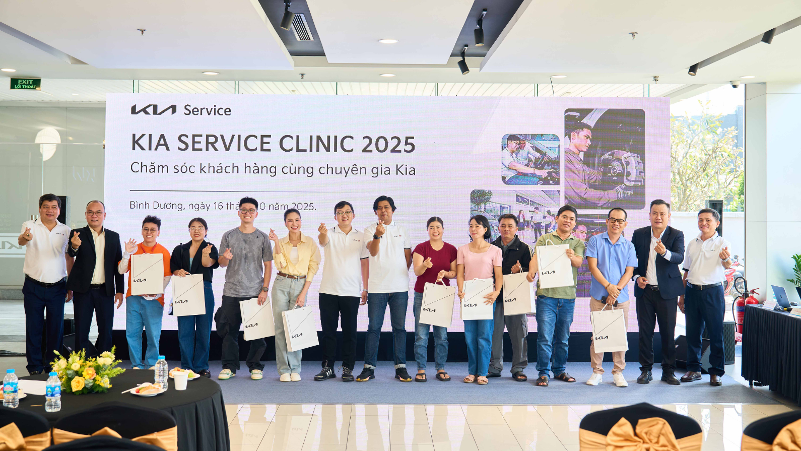 Kia Service Clinic 2025 thu hút đông đảo khách hàng tham gia
